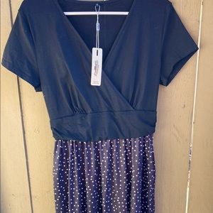 Cute Black polka dot v neck dress